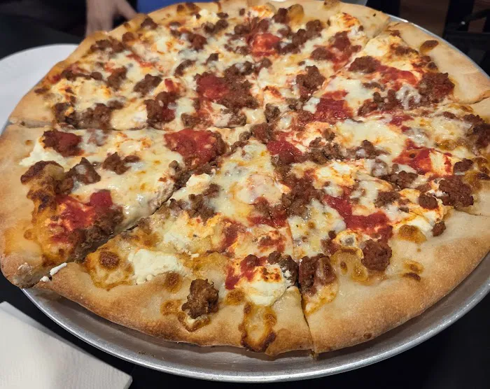 Familys Pizzeria Picture 6