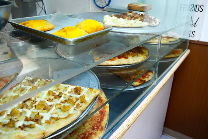 Mario's Metro Pizza & Pasta Picture 4