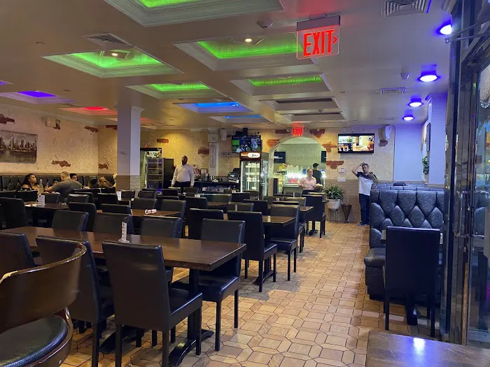 Caridad & Louie's Restaurant Picture 3