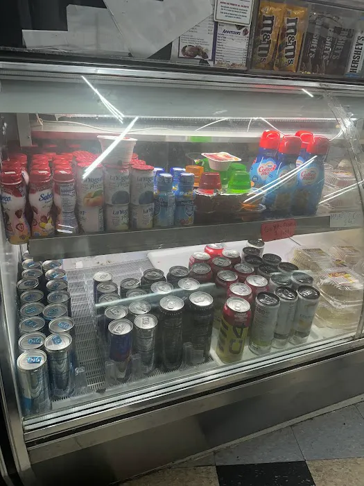JM Deli & Grill Picture 6
