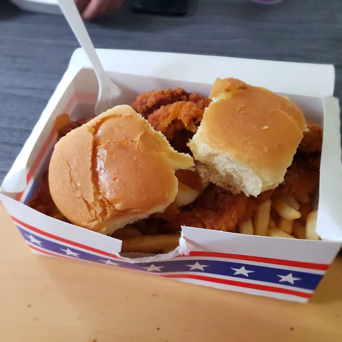 South Broadway Fried Chicken Picture 4