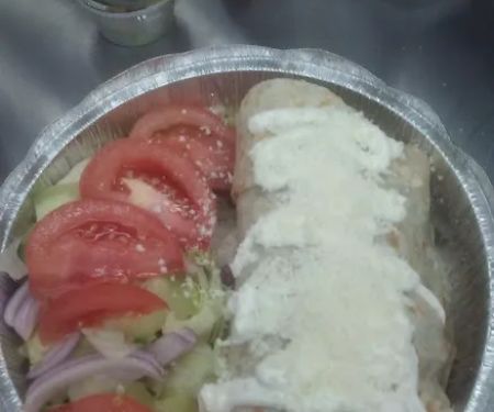 Yahir & Sisters deli