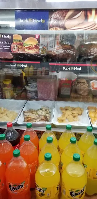 McLean Deli Picture 5