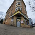 352 Riverdale Deli