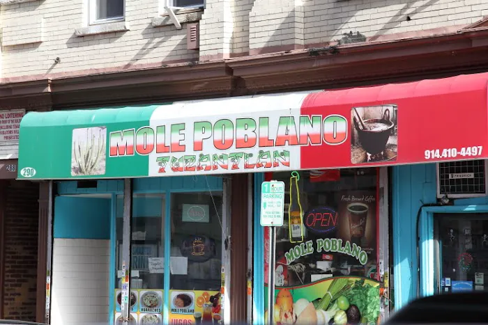 Mole Poblano Deli Picture 10