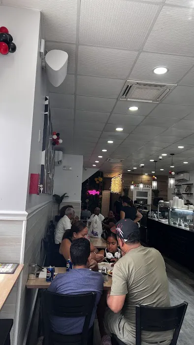 Lulo S Broadway Restaurant Picture 4