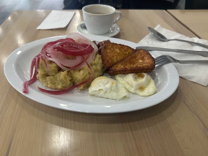 Lulo S Broadway Restaurant Picture 3