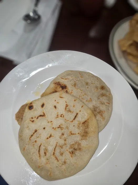 La Pupusa Loca Picture 9