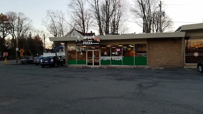 Carmine & Ray's Pizza Picture 7