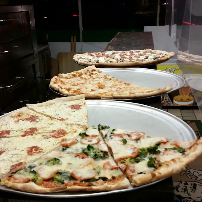 Carmine & Ray's Pizza Picture 3