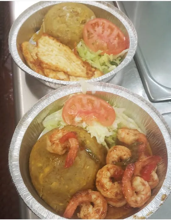 Maria Sazon Deli Picture 3