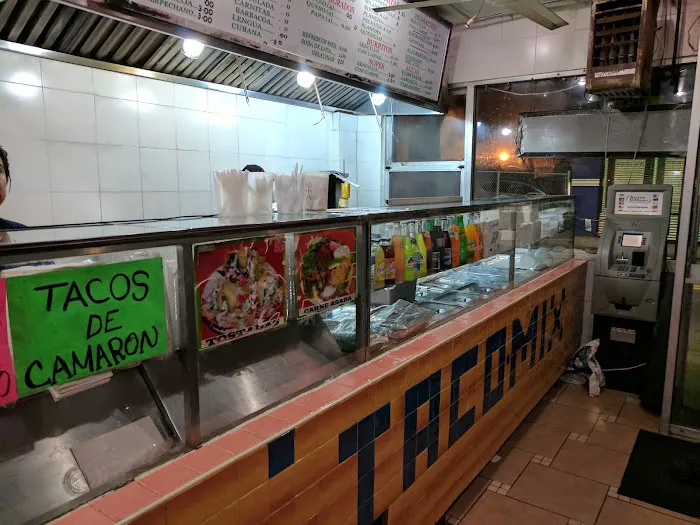 Armando Tacos Picture 5