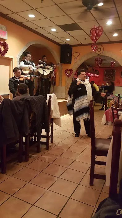 El Valle del Paisano Pizzeria and Taco Picture 1