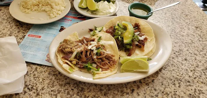 Restaurante Salvadoreño Picture 8