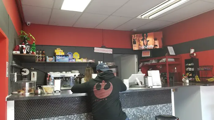Floyd's Coffee House Picture 7