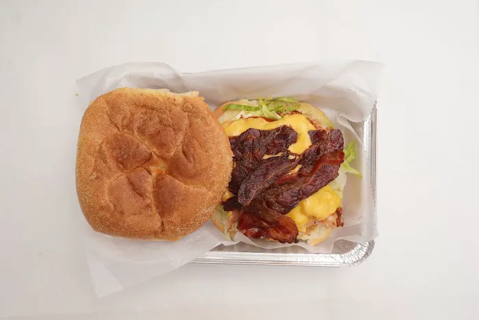 MNS Deli grocery Picture 6