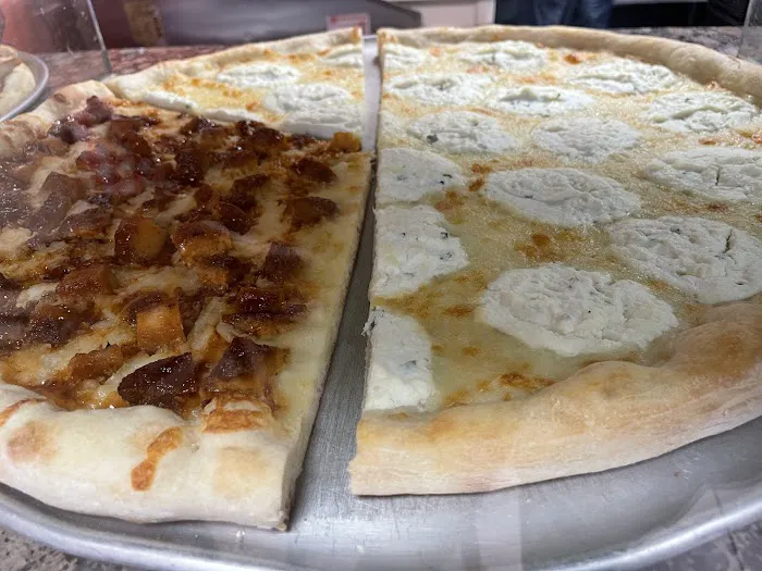 Joe's Pizza Picture 9