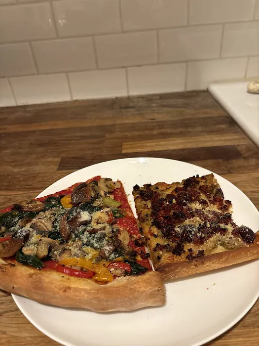 Joe's Pizza Picture 7
