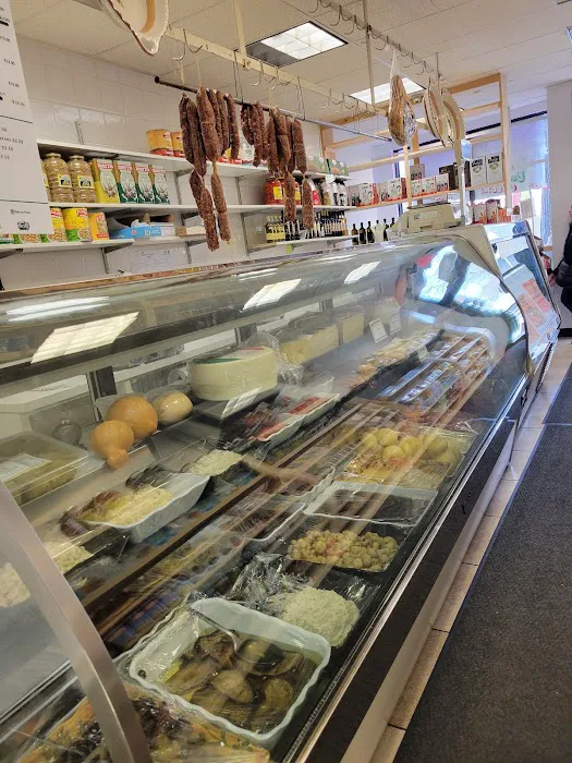 Gastronomia Cucina & Deli Picture 4