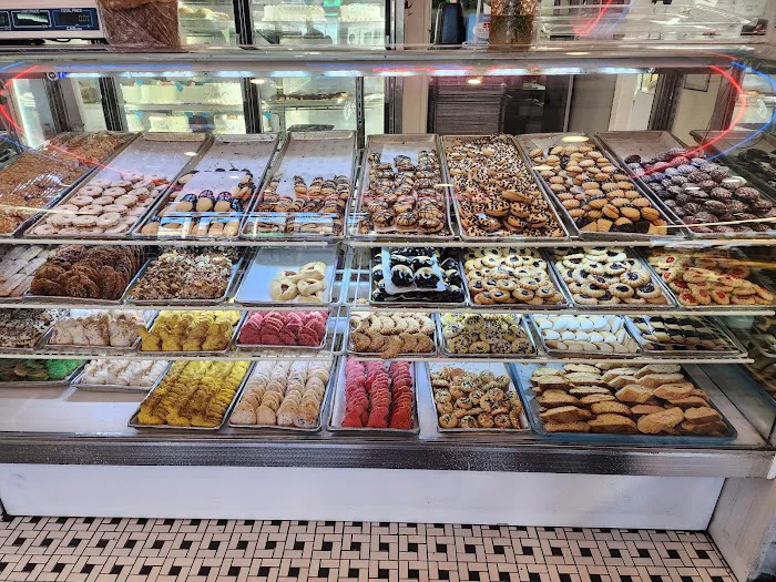 Delite Bakery Picture 2