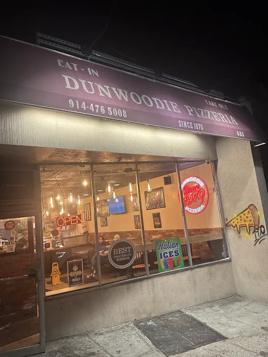 Dunwoodie Pizzeria Picture 1