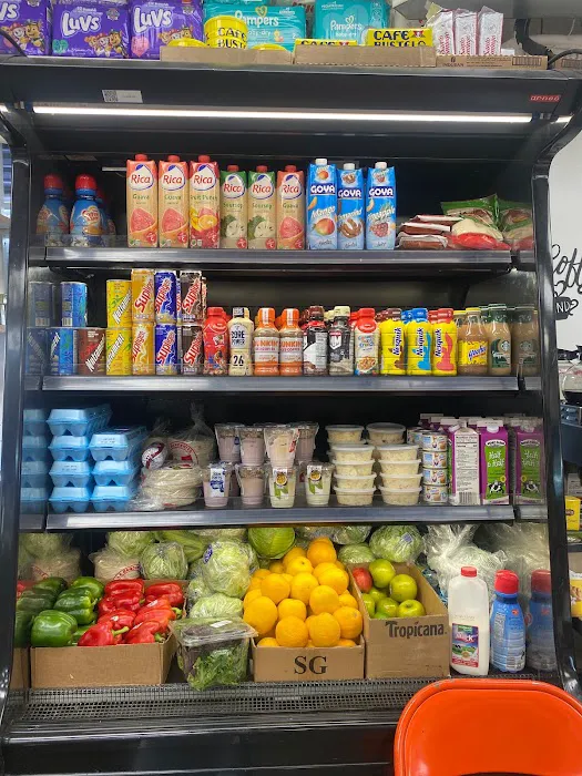 Xavis Deli Picture 10