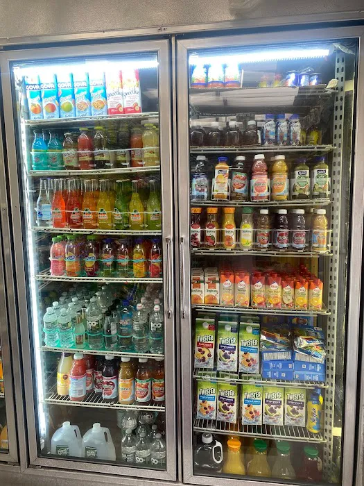 Xavis Deli Picture 6