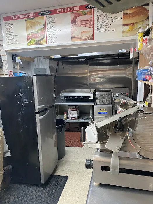 MK deli Picture 1