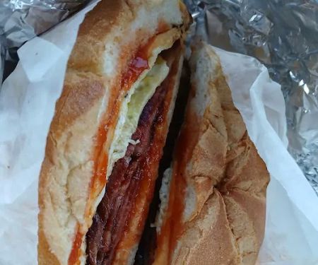 Delicatessen & Grocery