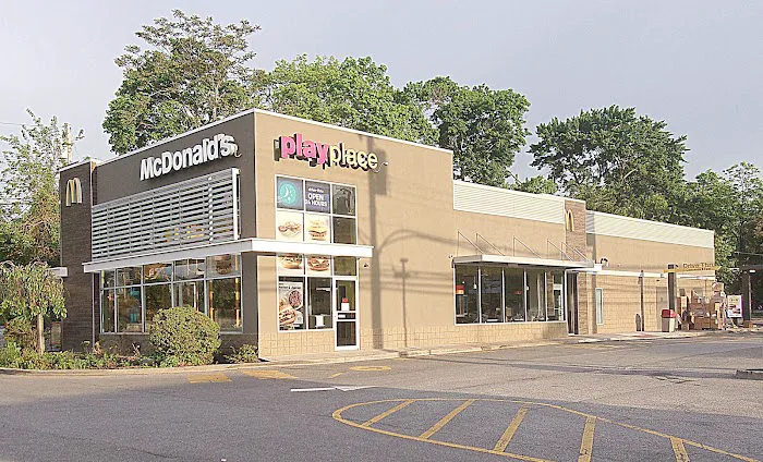 McDonald's Picture 9