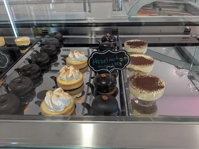 Arome Caffe & Patisserie Picture 2