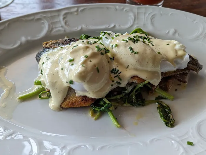 Saint George Bistro Picture 1