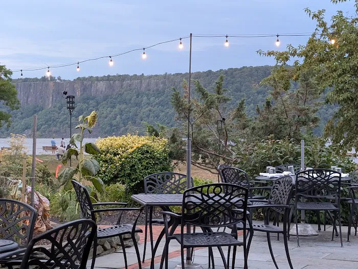 Harvest on Hudson Picture 4