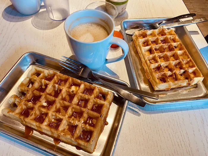 Wild Culture Waffles and Frozen Yogurt Picture 1