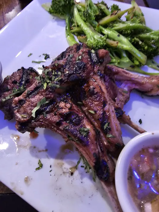 Garden Bar & Grill Picture 1