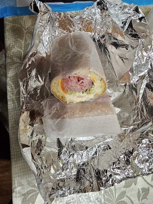 PHILLIPS GOURMET DELI Picture 9