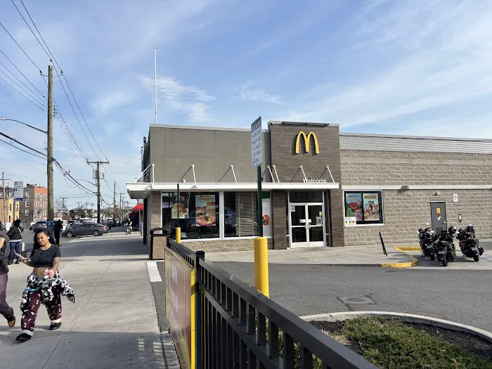 McDonald's Picture 10