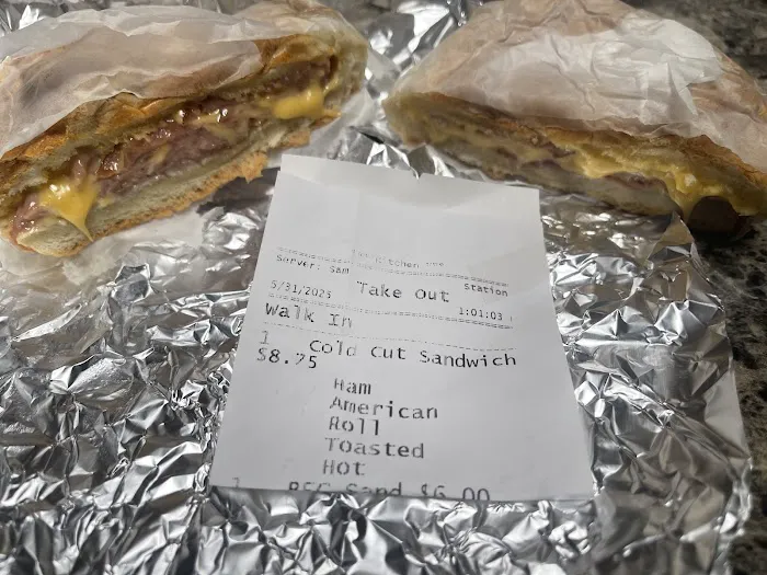 Throggs Neck Deli & Grill Picture 10