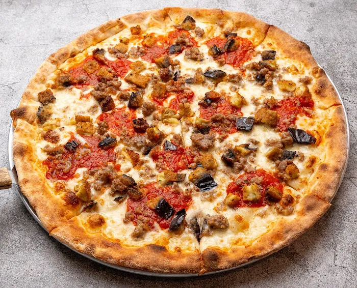 Patricia's Pizza of Tremont Picture 8