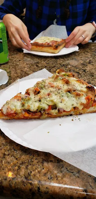 Emilio's Pizza Picture 5