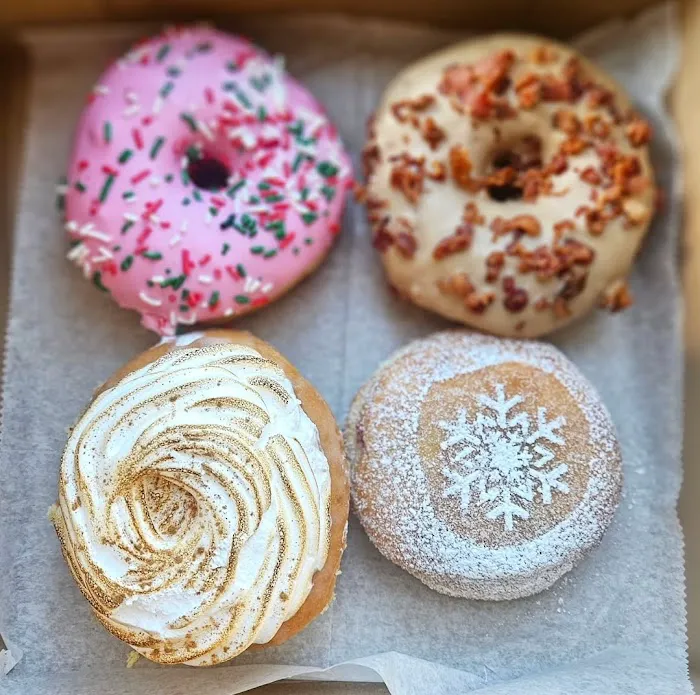 Grounds Donut House Picture 3