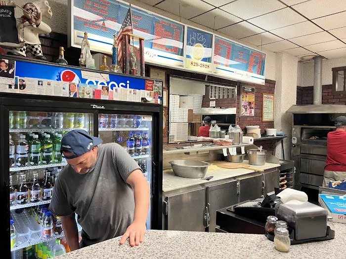 Tommy's Pizza Picture 9