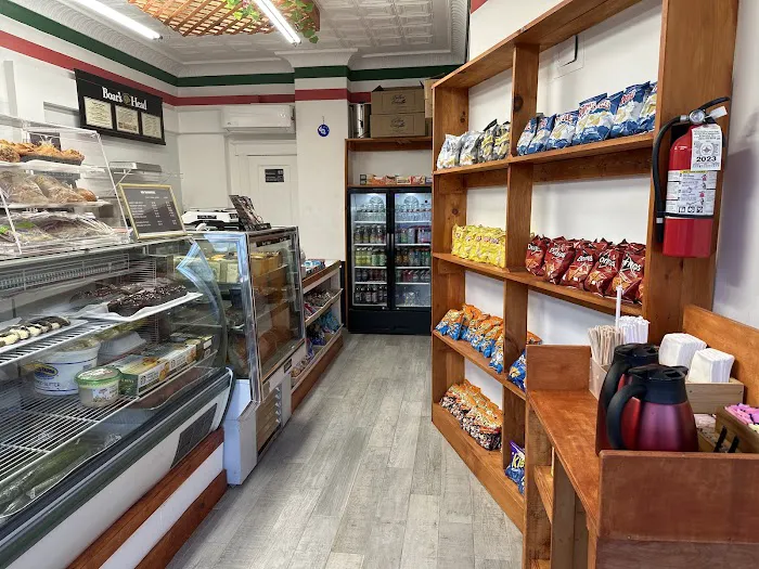 Cafe Sandwich To Go Picture 4