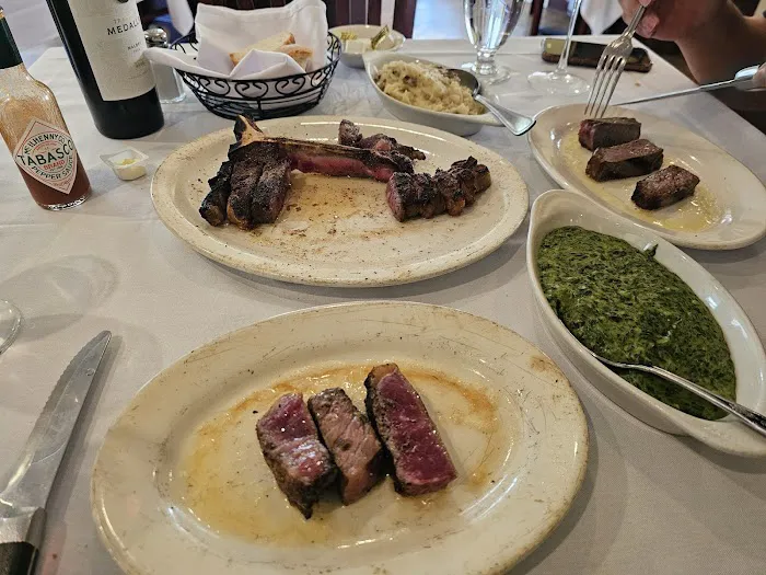 Cliff's Steakhouse Picture 5