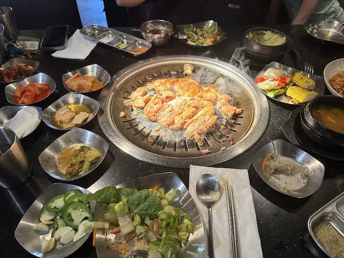 The Kalbi Korean BBQ Restaurant Picture 4
