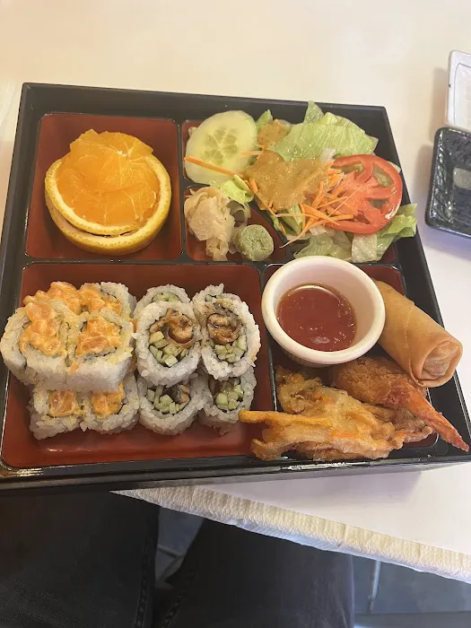 Choo Choo Train Sushi Picture 6
