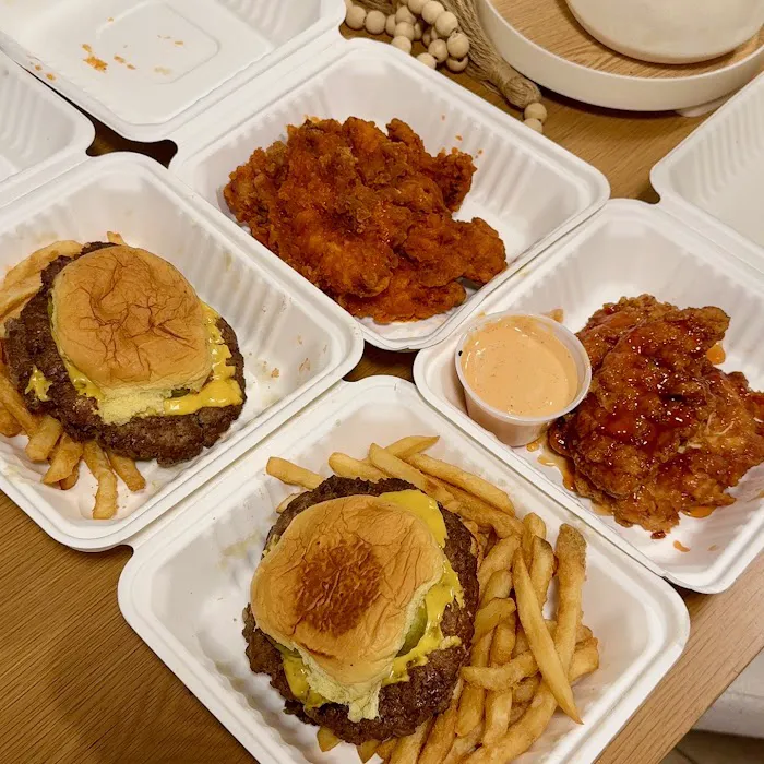 Dave's Smash Burgers Picture 6