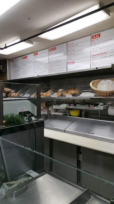 ANDERSON BAGEL & DELI Picture 5