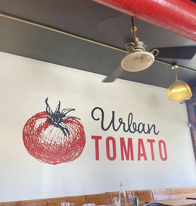 Urban Tomato Picture 5
