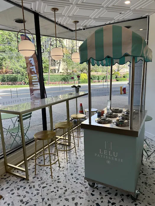 LELU Patisserie Picture 10